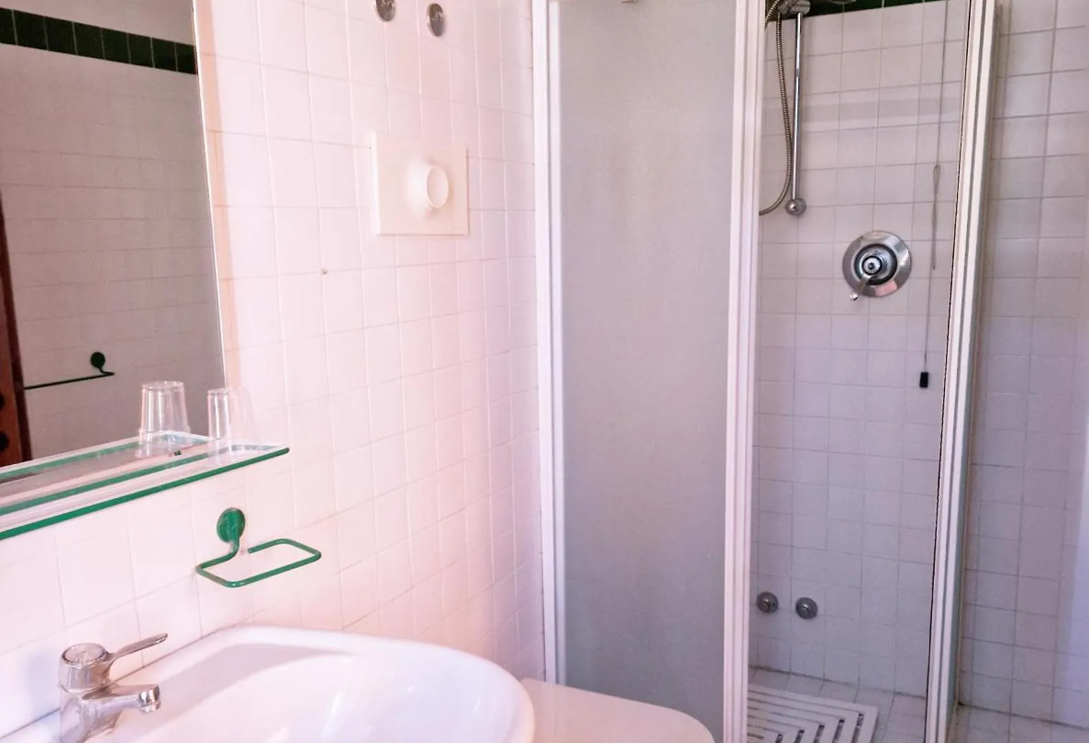 **  Hotel Al Caminetto Monzambano Italia