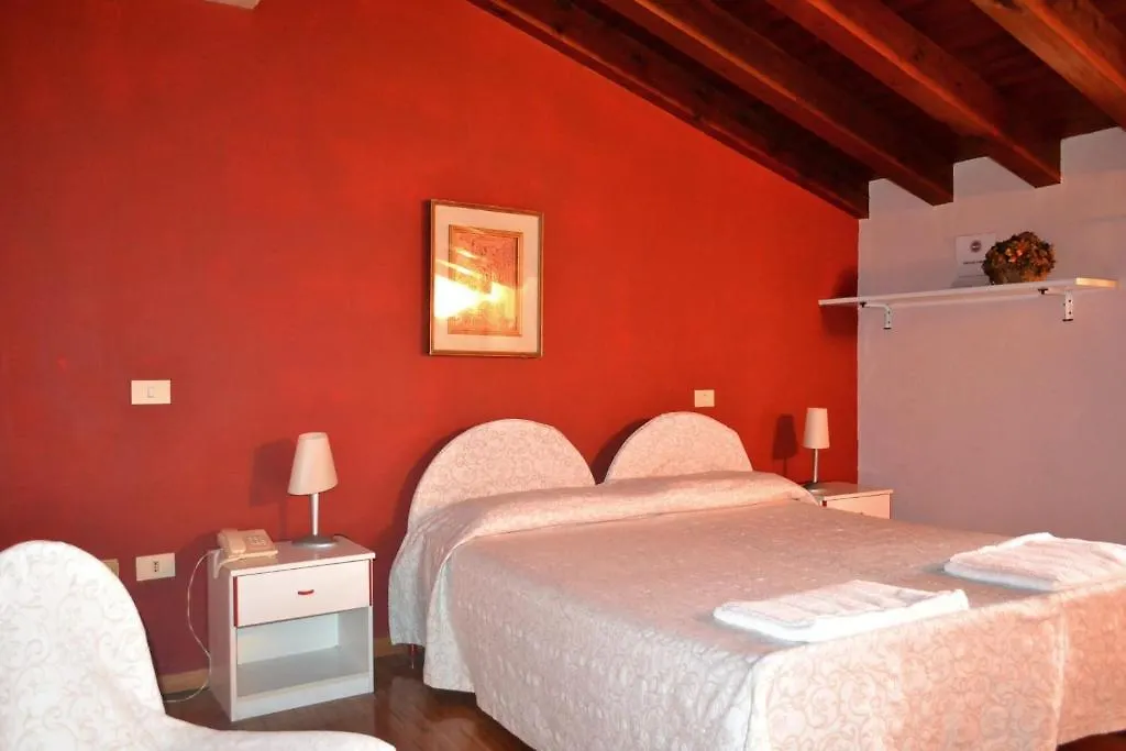 Hotel Al Caminetto Monzambano